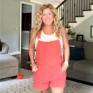 Meet your Posher, Tonya